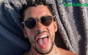 Bad Bunny Net Worth, Wiki, Age, Parents,Wife,Photos