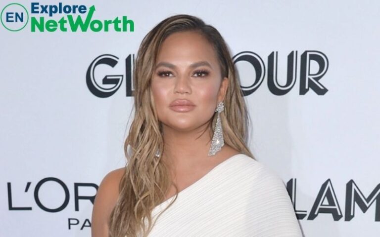 Chrissy Teigen Net Worth,Salary, Source of Income, Biography, Age, Parents,Husband & Children,Photos & More
