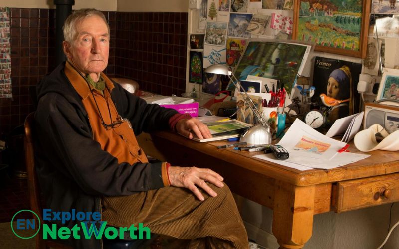 Raymond Briggs Net Worth, Cause Of Death, Wiki, Bio, Age, Parents, Wife, Career & More
