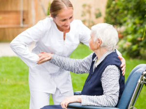 10 Tips For Finding The Right Senior Care Facility