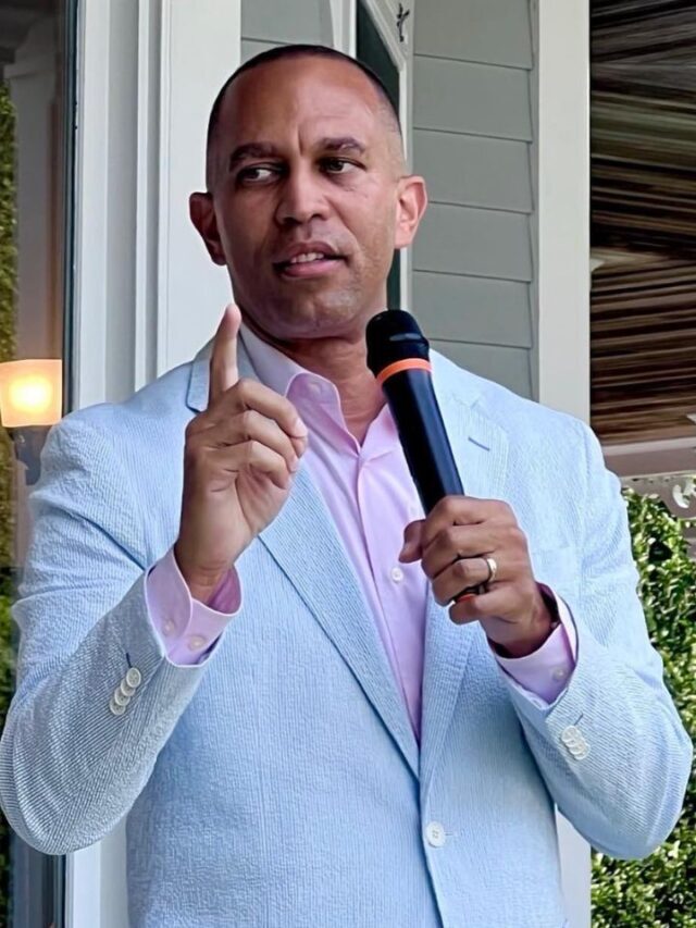 Hakeem Jeffries net worth, Parents, Wife, Height