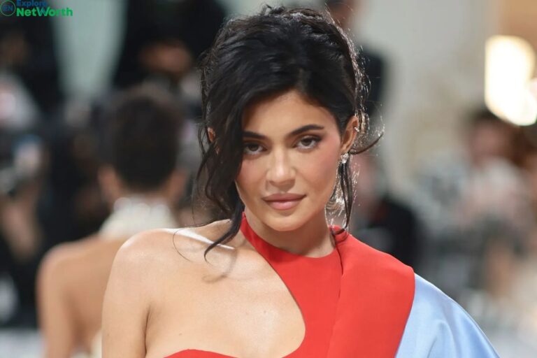 Kylie Jenner Net Worth 2023 : The Incredible Worth of the American Socialite
