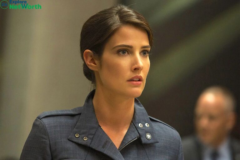 Cobie Smulders Net Worth 2023, How Much is Canadian Actress Worth?