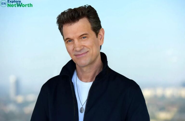 Chris Isaak Net Worth, How much net worth did a American singer-songwriter and guitarist have?