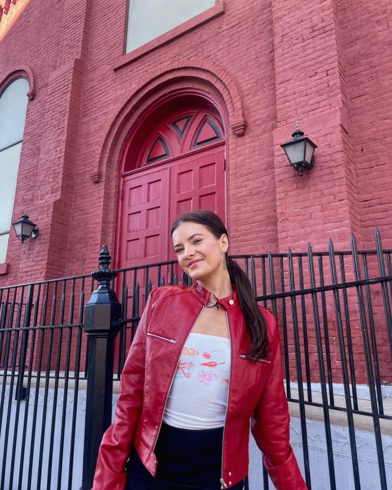 Who Is Brooke Hyland Boyfriend? Full Biography 2024