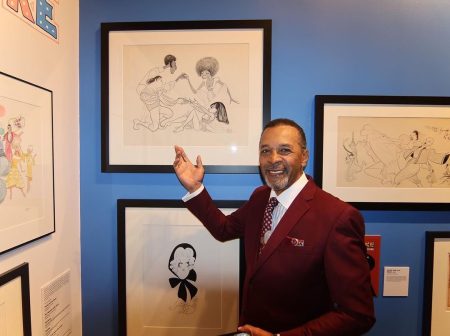 Who Is Clifton Davis Wife? Full Biography 2024 - Explore Net Worth