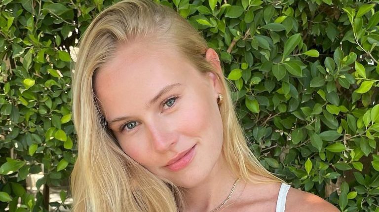 What Is Danika Yarosh Age? Full Biography 2024 What Is Danika Yarosh Age? Full Biography 2024