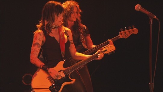 Gina Gershon Relationships: Current & Past Partners