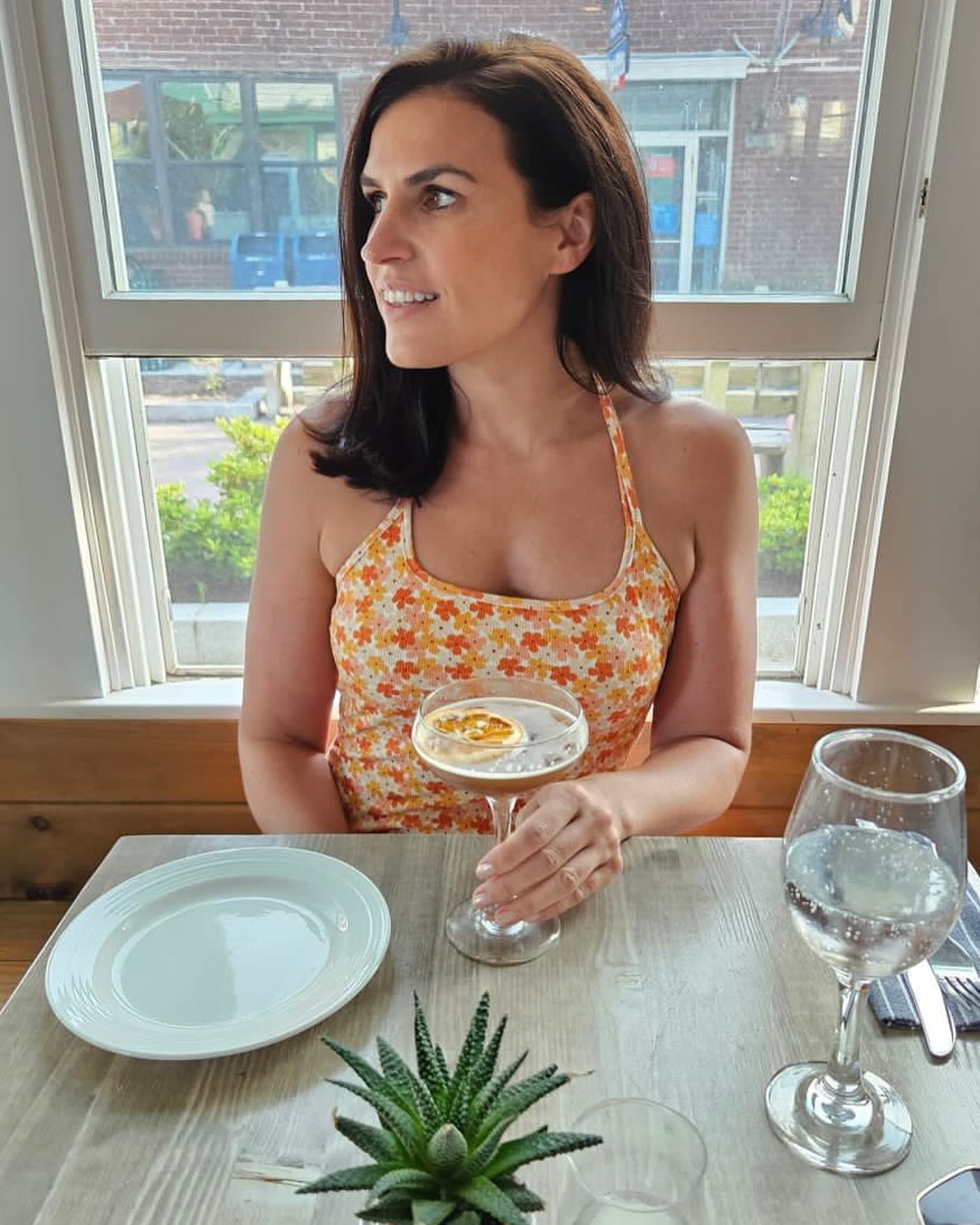 What Is Erin Como Age? Her Earning Sources 2024